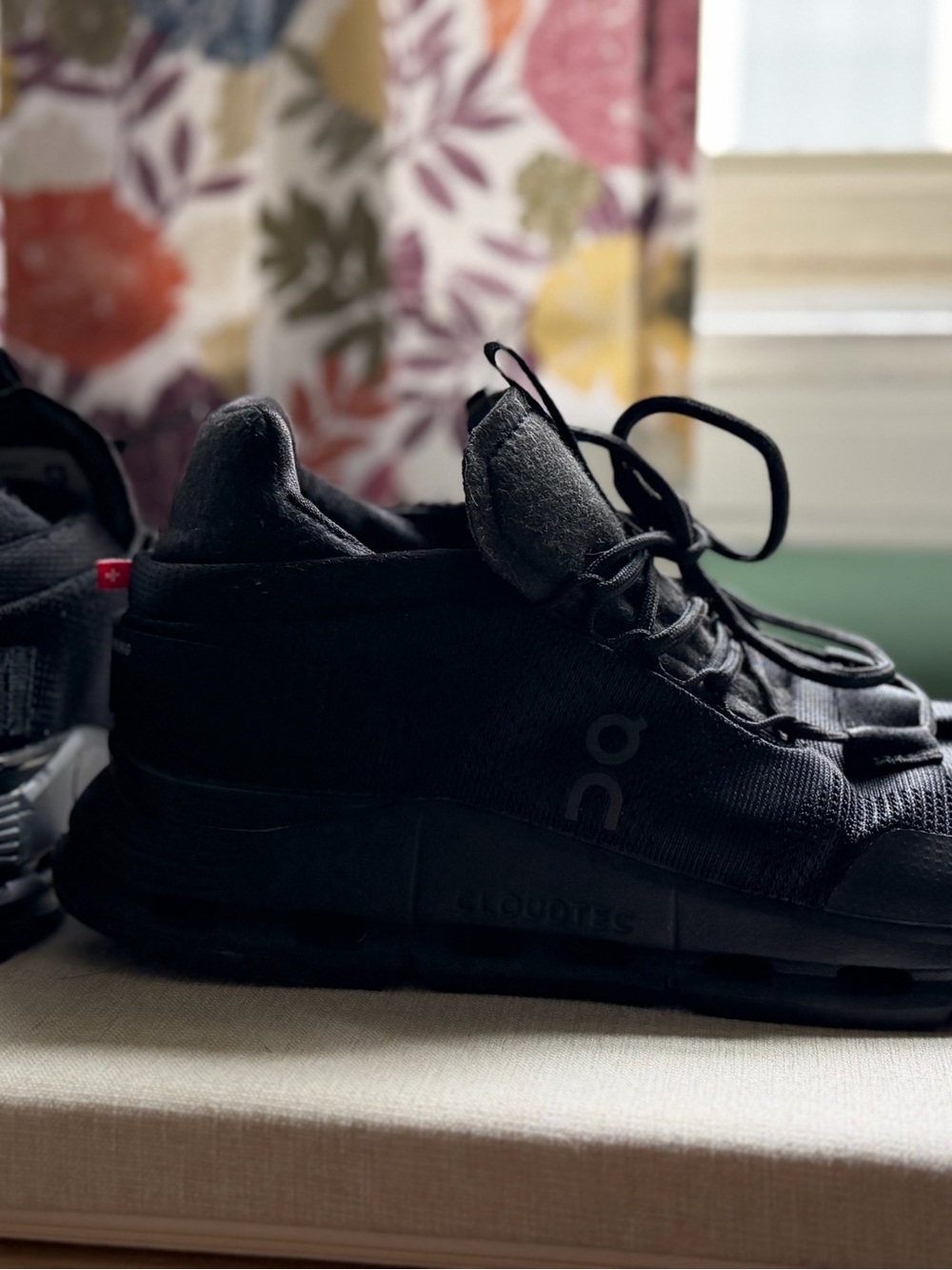 On Cloudnova 2 Sneakers - Picture 4 of 9